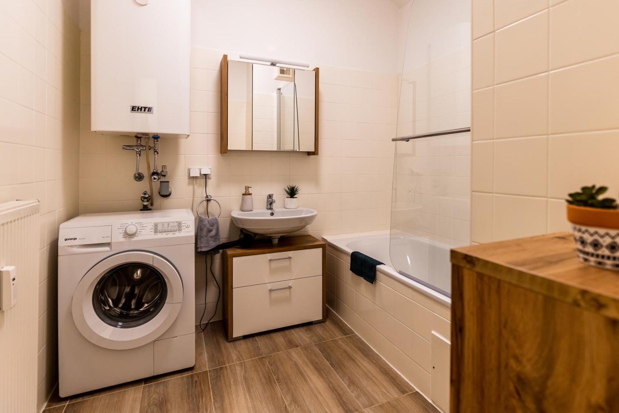 Sofia Apartment & Zimmer Sillweg Naehe Rebull Ring Fohnsdorf Kamer foto