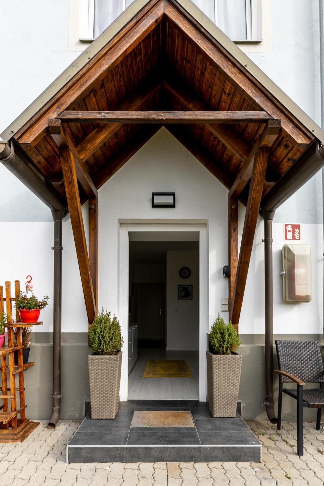Sofia Apartment & Zimmer Sillweg Naehe Rebull Ring Fohnsdorf Kamer foto
